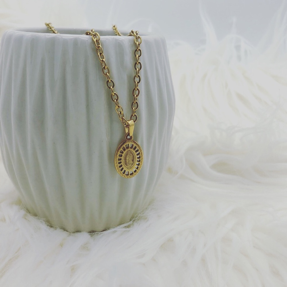 Stainless Steel Pendant with Chain